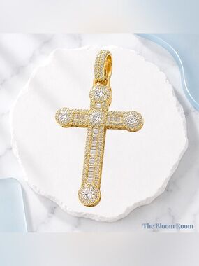 Love Without End Pendant Gold | 925 Sterling Silver Cross Pendant